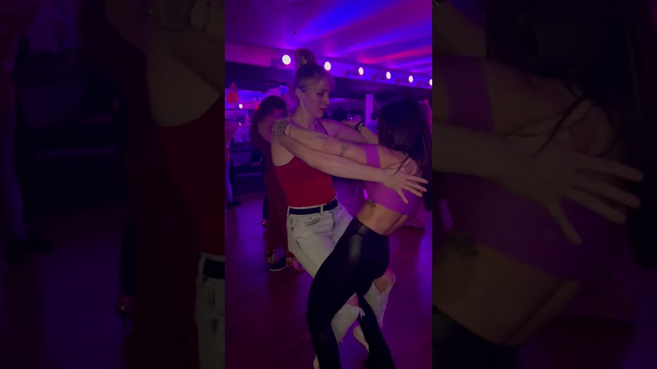 Annelies & Nahir - Social Bachata Dance - Cologne Bachata Experience