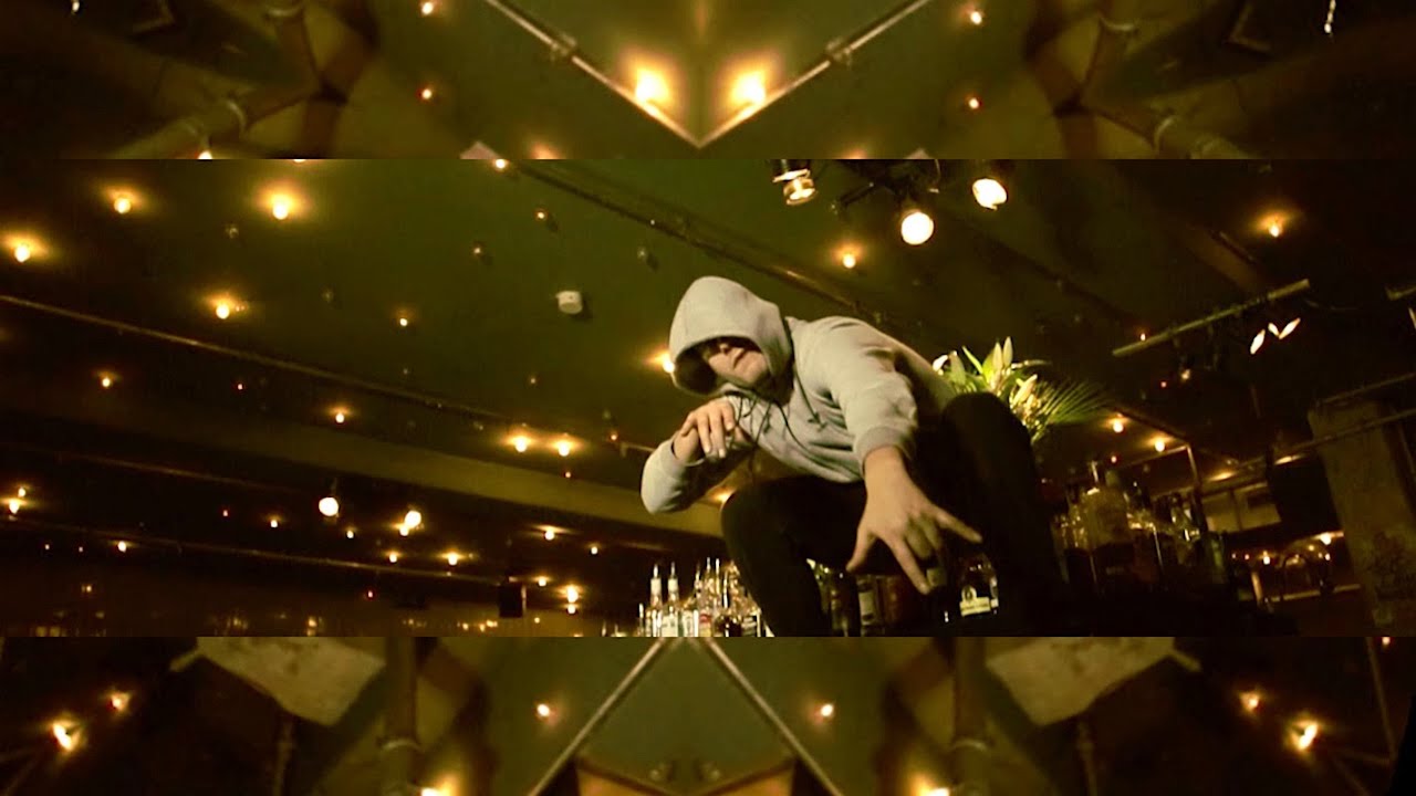 Trettmann - Raver (prod. by KitschKrieg) // JUICE Premiere