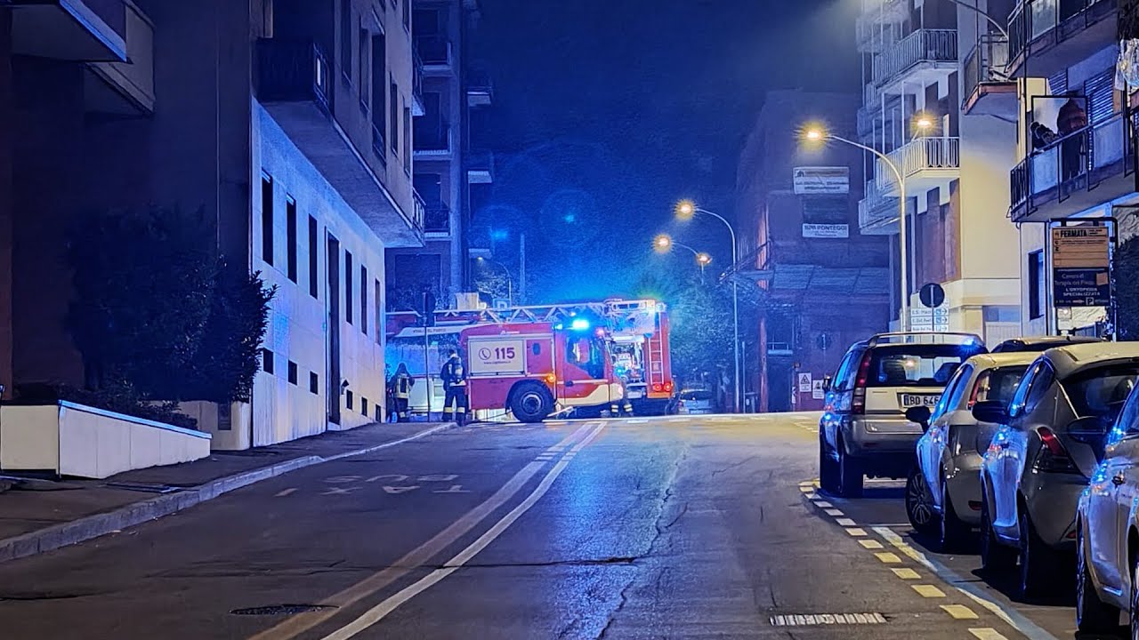 Incendio a Varese in via Maspero