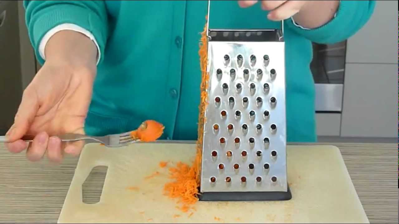 Quick Tip: Grate Carrots Without Grating Fingers | A Thousand Words