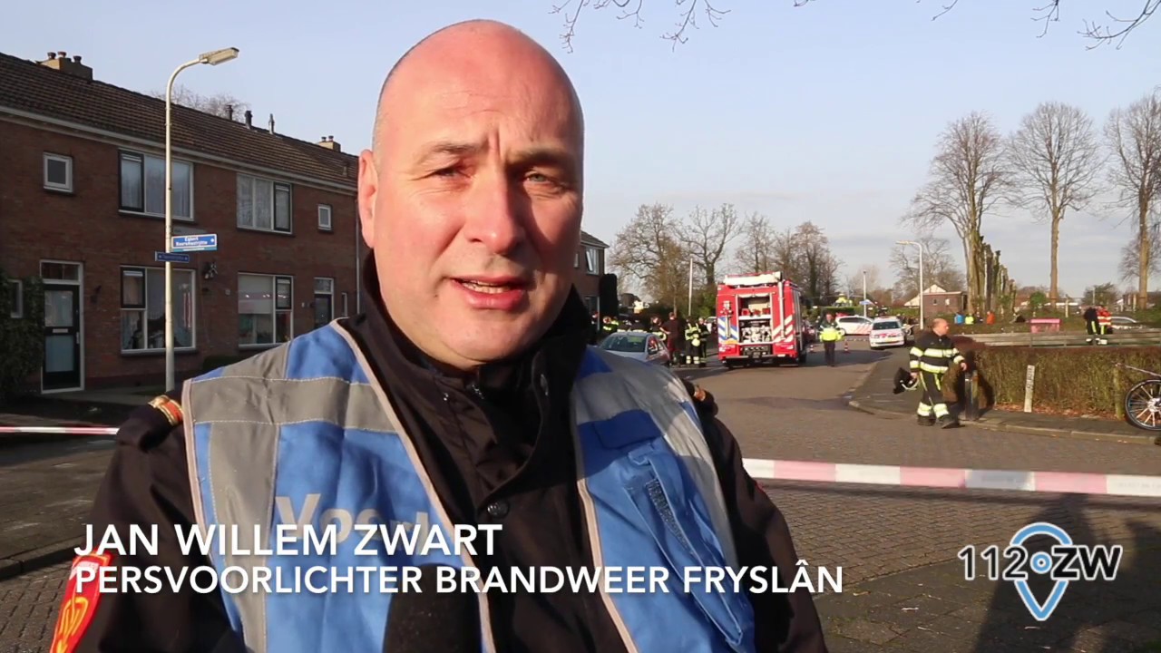 Man gewond bij woningbrand in De Westereen
