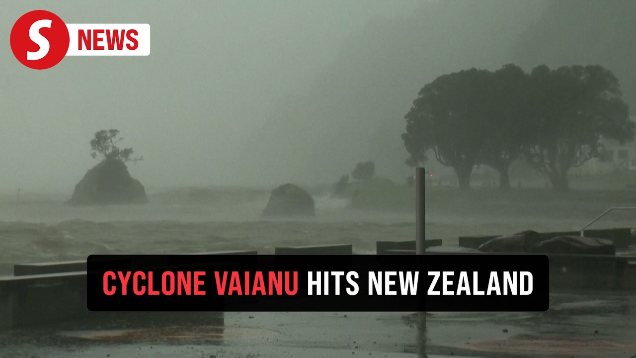 Cyclone Vaianu lashes New Zealand's North Island, hundreds evacuated