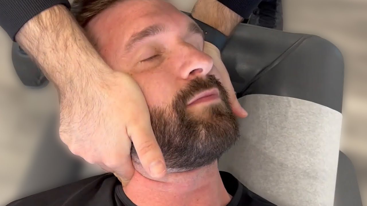 Football Athlete Gets Adjusted! | Benefits Of Chiropractic Care For Athletes