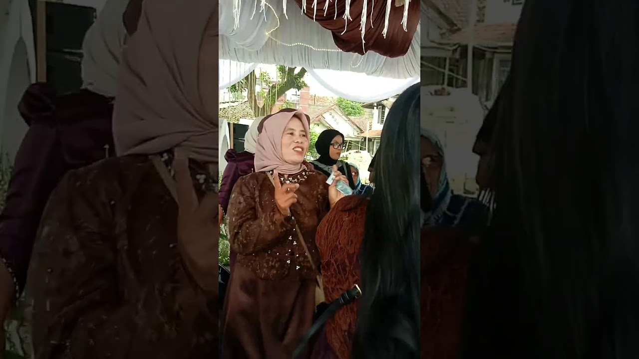 Ngolembar Sani .Retna pernikahan fifit & iki