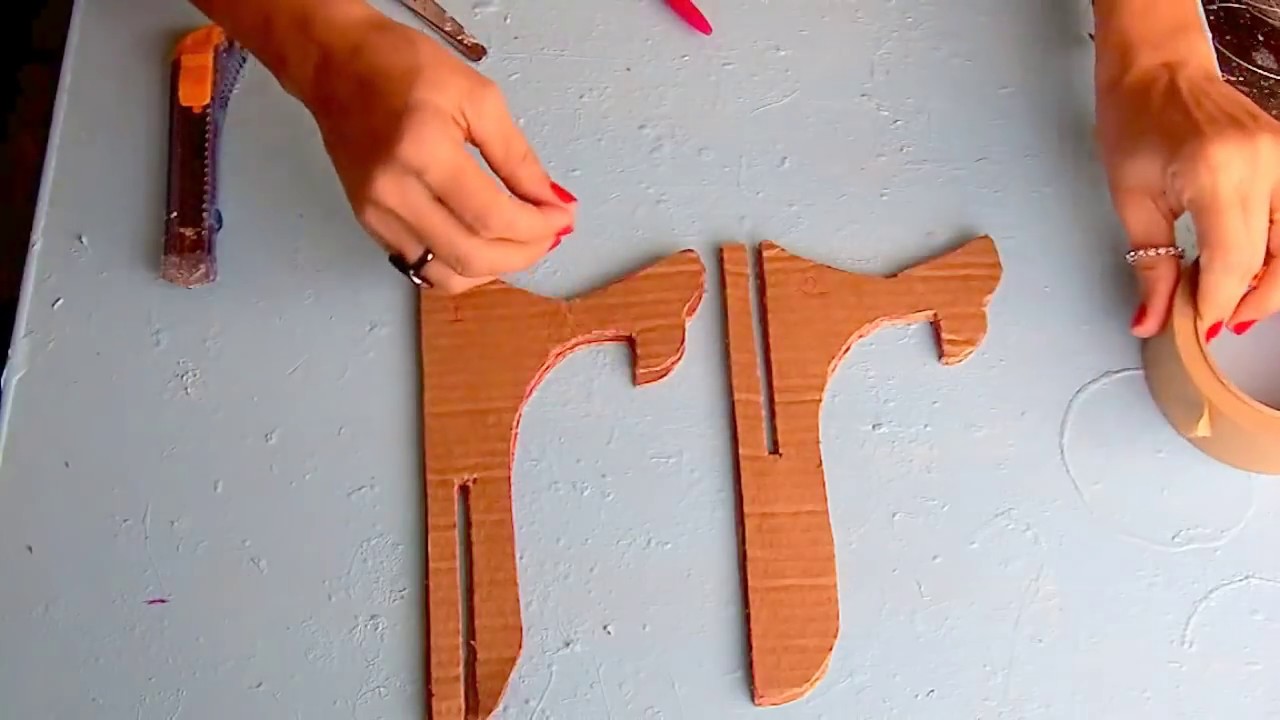 DIY  2 modelos de suportes para pratos de decorativos.💖