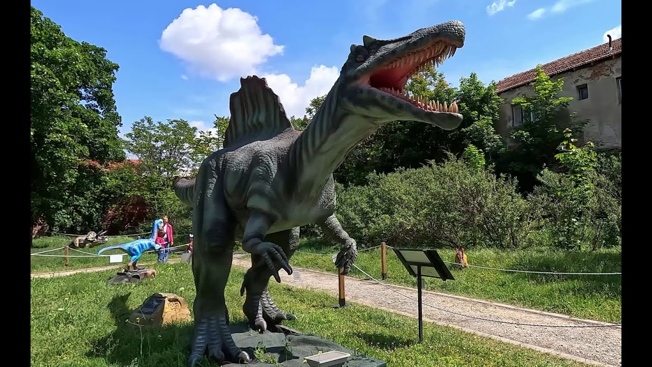 DinoPark expo in Oradea