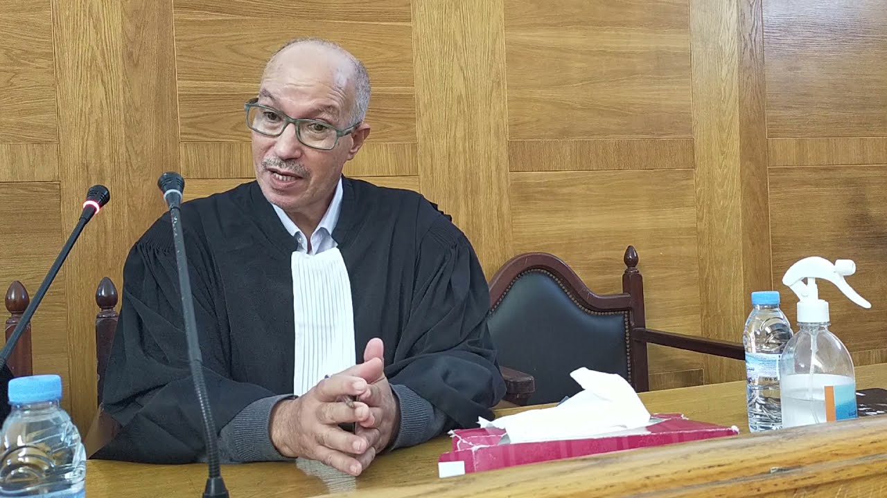 الأستاذ محمد جمال الدين في حصة تكوينية حول المسطرة أمام محكمة الاستئناف في القضايا المدنية .