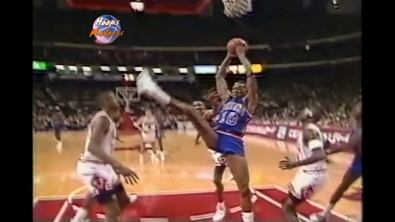 Dennis Rodman's Effort For Rebound After His Own Free Throw Miss!