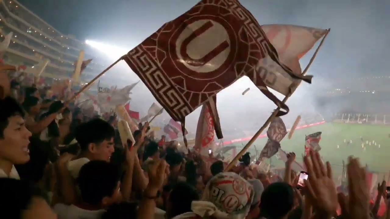 RECIBIMIENTO DE LA TRINCHERA NORTE. UNIVERSITARIO vs alianza lima final ida(04/11/2023)