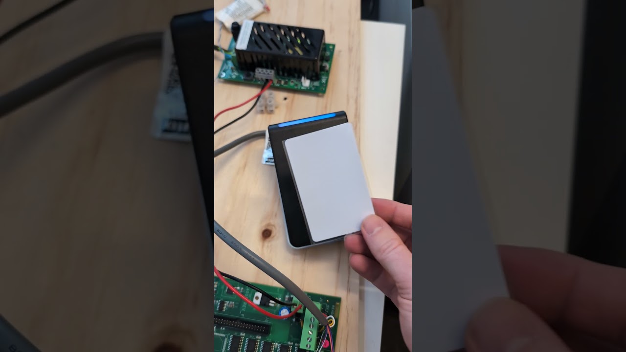 Hid Signo readers running on sensor Guardpoint10 platform