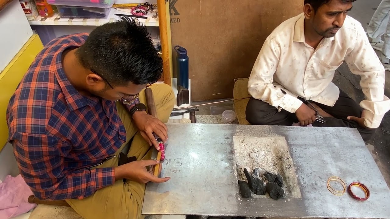 Hyderabad ki Mashahoor Chudiyan|| Hyderabad|| #travel #shortsfeed #viral #trending #viralvideo 
