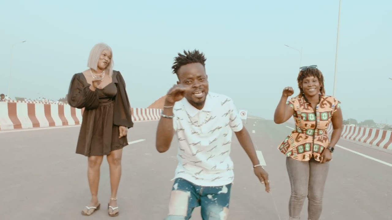 KAMA DE TAPEA_Gbotrogbogbou la danse du Cobra clip Officiel