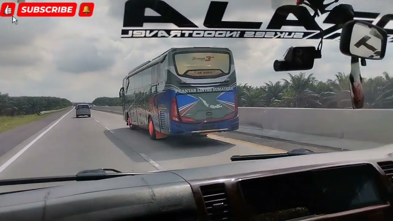 BUS SIBOLGA MEDAN