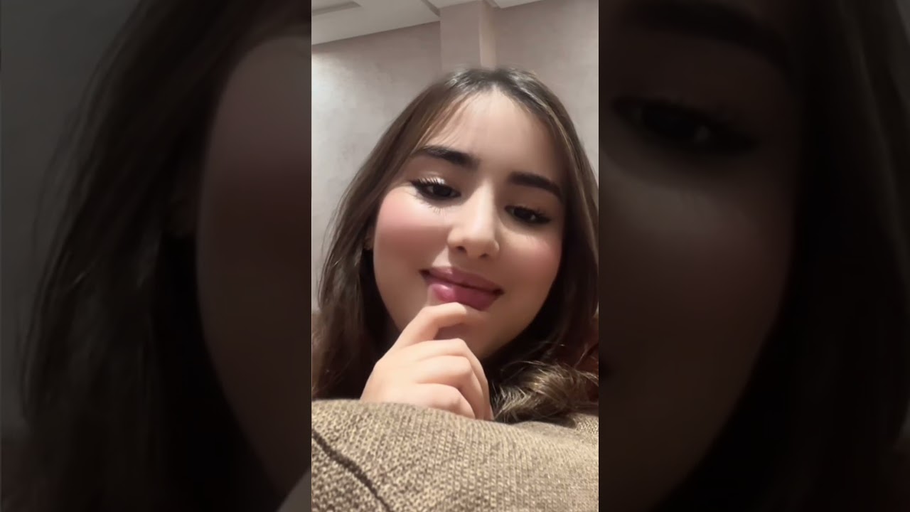 Catalina3712💜#broadcaststnning#periscope#stream#live#share#pretty girl