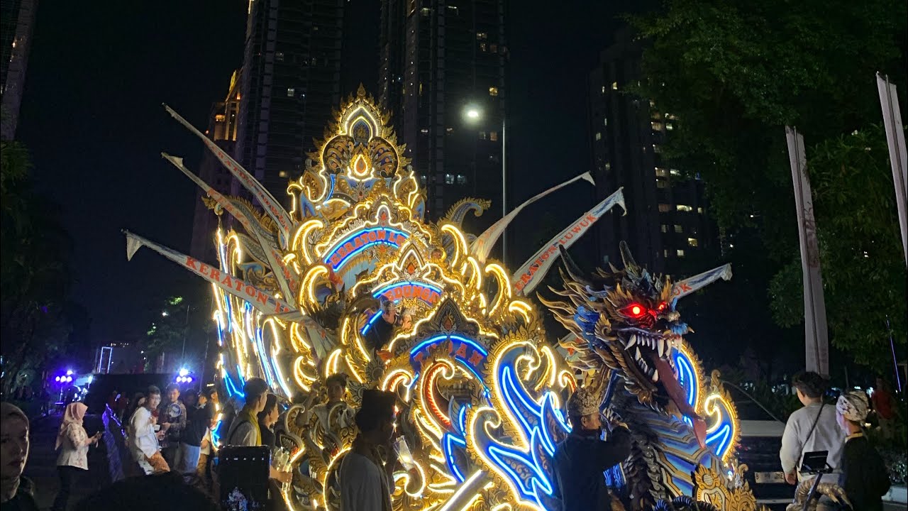 dirgahayu RI 80, nonton panjat pinang di xmalang dan pwai di scbd seru!!!!