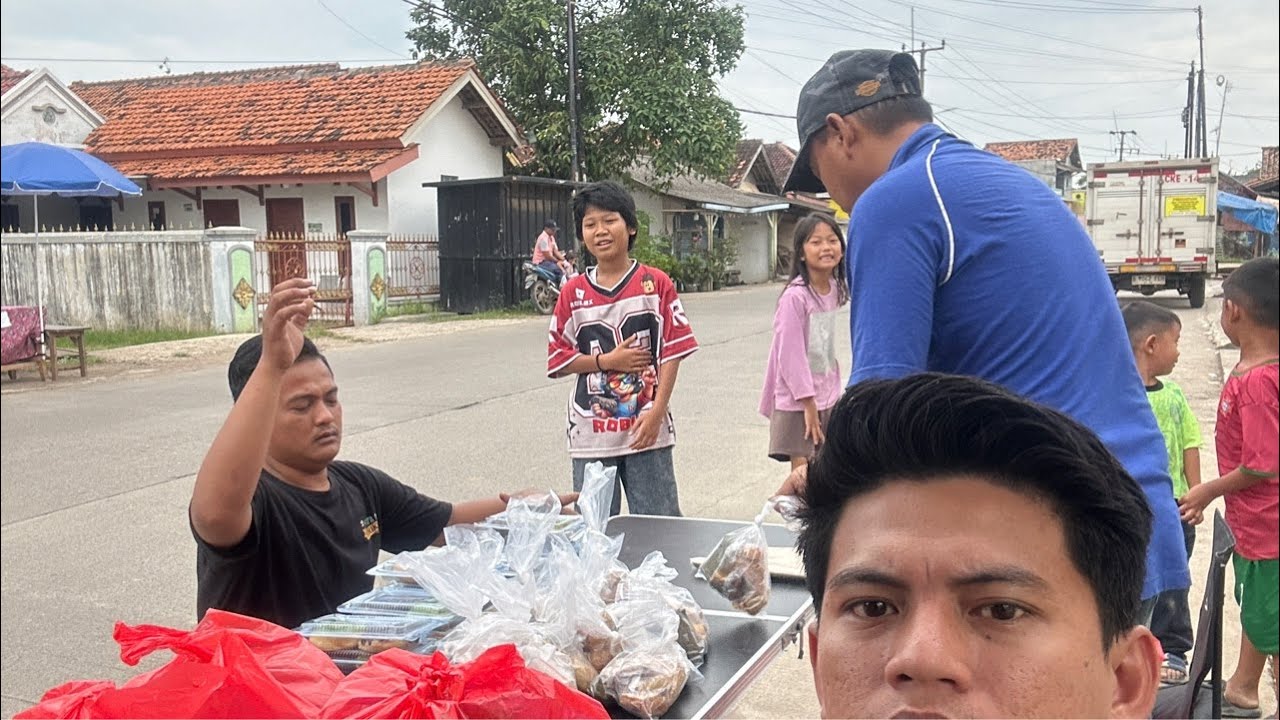 LIVE JUALAN TAKJIL/DONAT UNTUK BERBAGI BUKA PUASA DI JALANAN