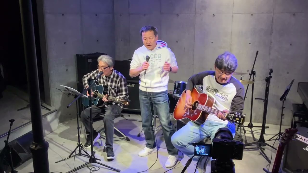 Hotel California covered by Waves アコースティックバージョン   イーストコート2025紅白撮りダイジェスト版