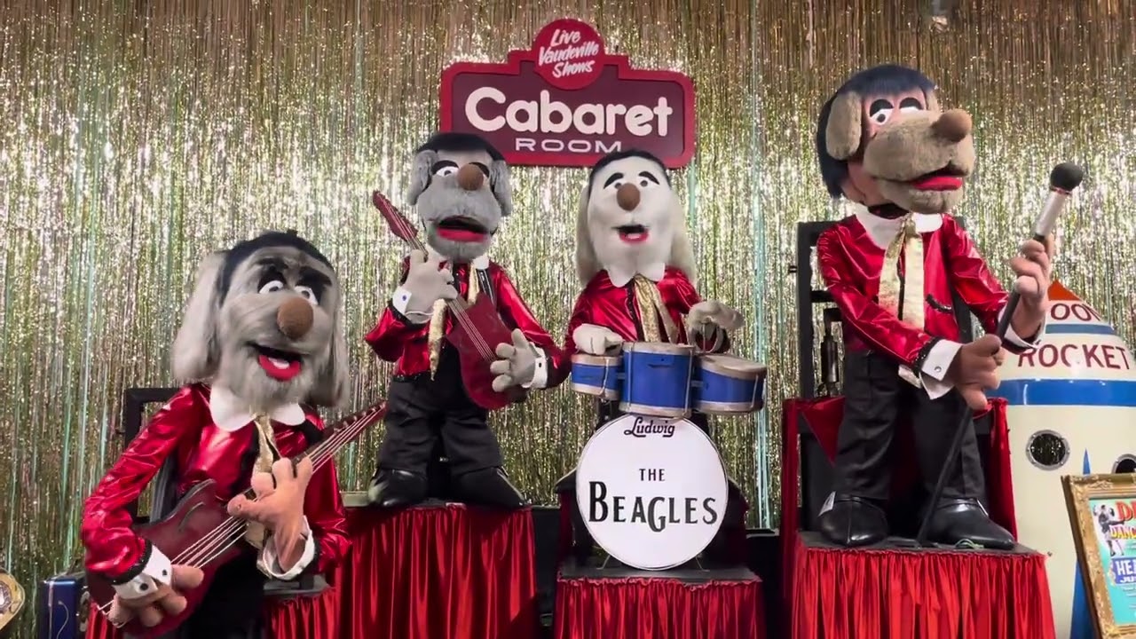 Chuck E. Cheese’s pizza time theater’s The beagles at the Volo museum