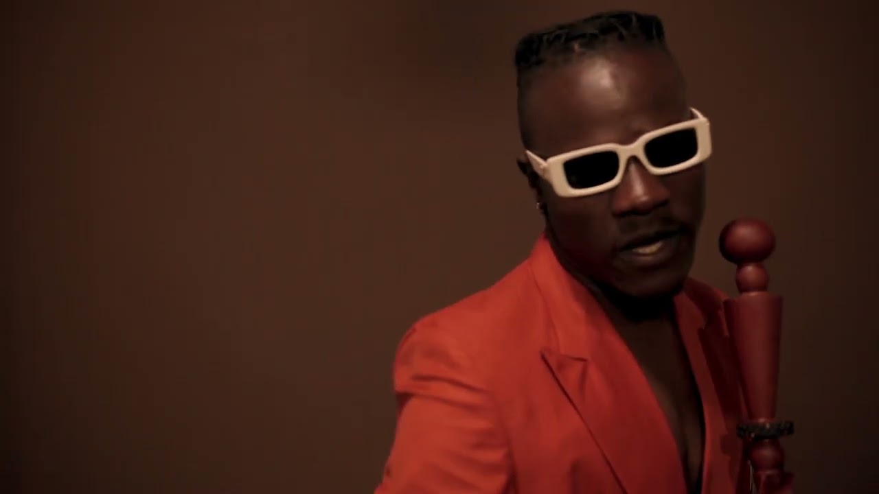 Kaps LiQ _ Freestyle _Show-Room_Official
