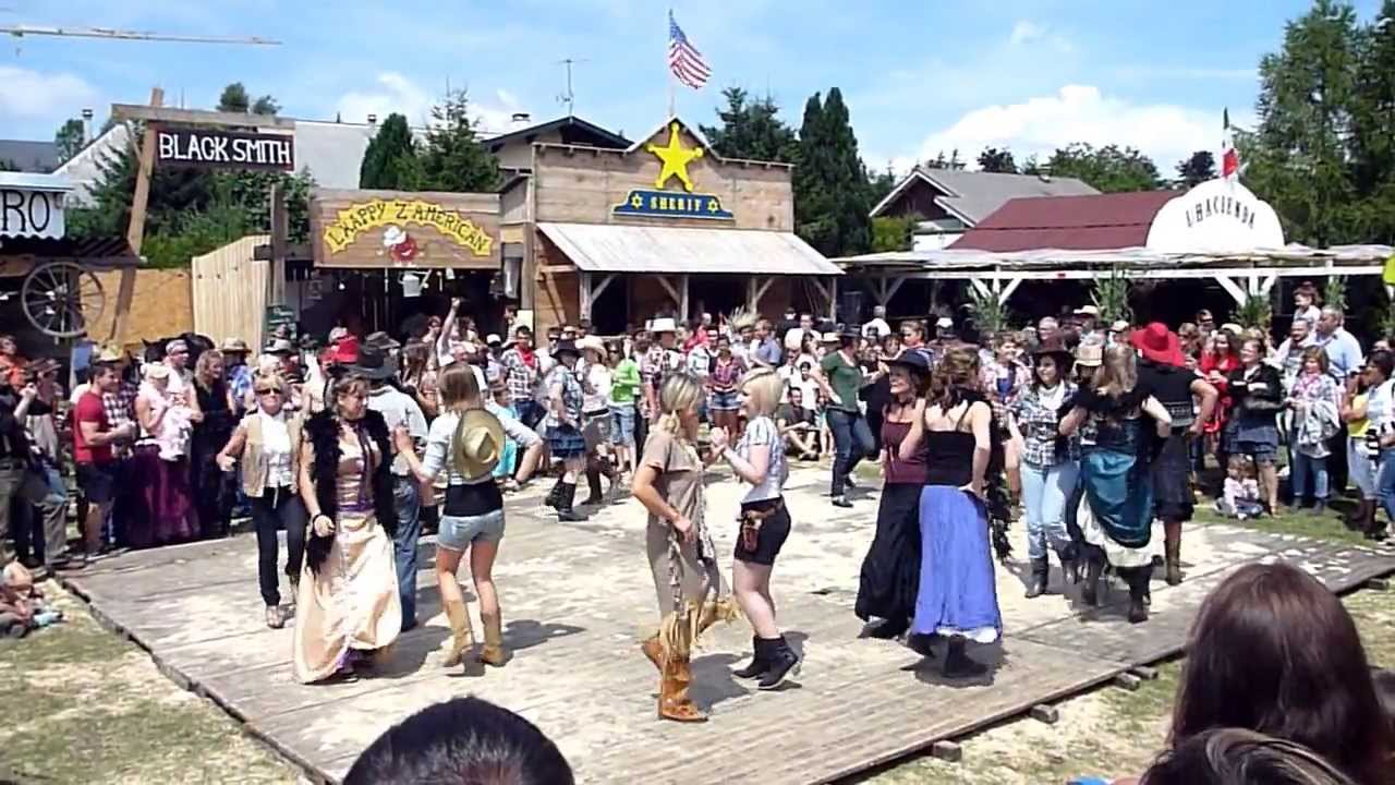 F&ecirc;te Western d'&Eacute;vires City - &eacute;dition 2012 - D&eacute;monstrations de line dance (extraits)