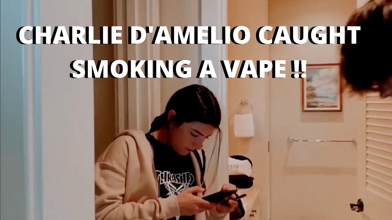 CHARLIE D'AMELIO CAUGHT SMOKING A VAPE