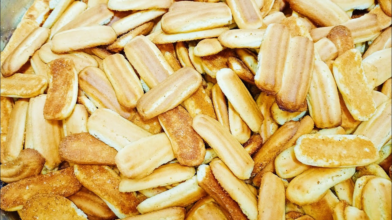 بسكويت الافراح أوالعيد أو الشاى بخبرة السنين مقادير مضبوطه بالمكنه ترمى كميه تكفى عيله