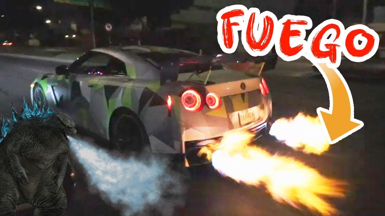 Nissan GTR tirando FUEGO l ATRX