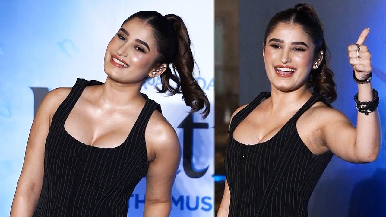 Raveena Tandon Daughter Rasha Thadani Bring Fashion A Game at Matilda Premiere