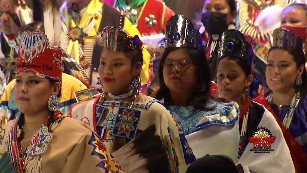 Grand Entry - 2022 Gathering of Nations - Powwows.com