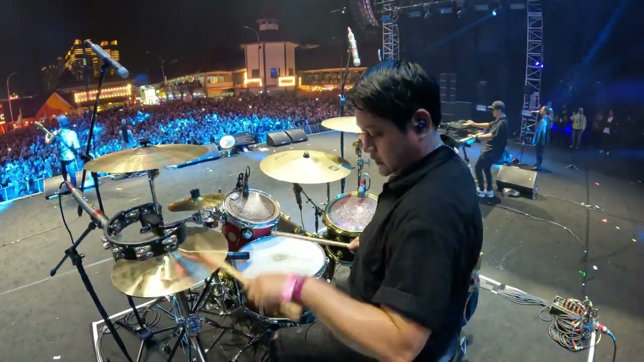 MAKHLUK TUHAN PALING SEXY - MULAN JAMEELA ( ARIE MARDIANTO DrumCam ) Live @pestapora 2024