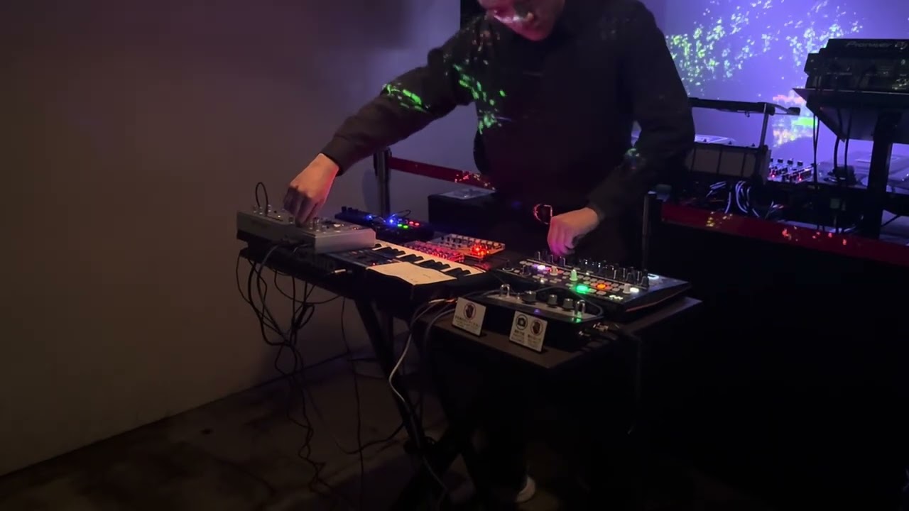 テクノマシンライブHARDWARE:1