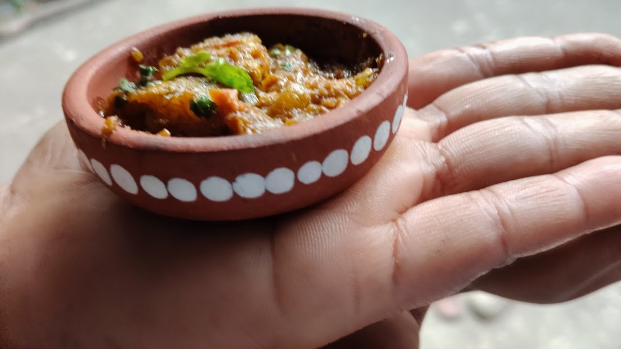 Mouth Watering Fish Curry In Clay Pot 