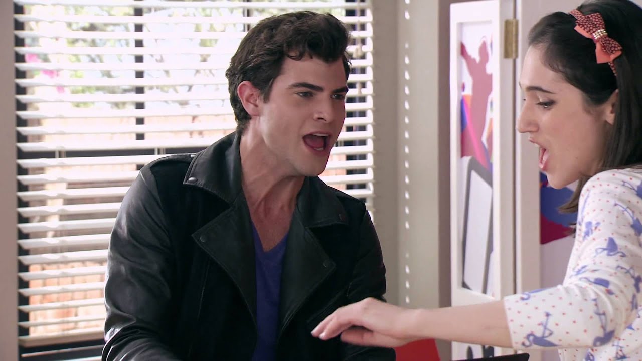 Violetta 3 - Diego y Francesca cantan 