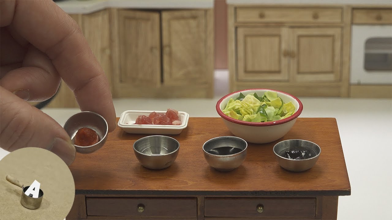 食べれるミニチュア ホイコーロー Miniature Twice cooked pork