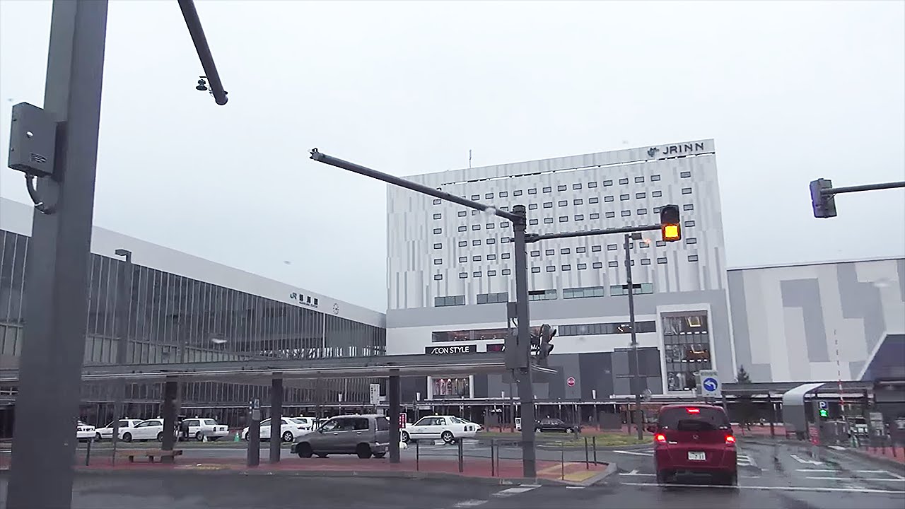 [drive japan]雨の旭川駅前の風景(Asahikawa Station)