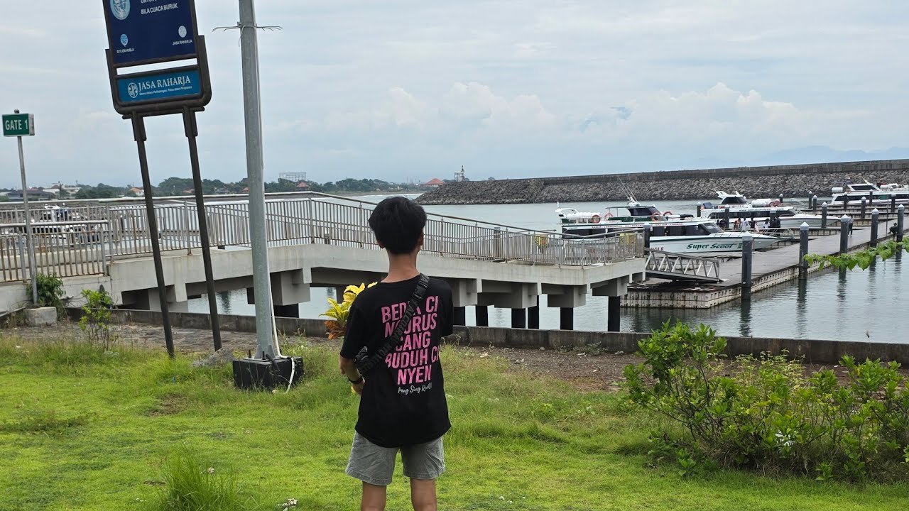 PANTAI SANUR BEACH 