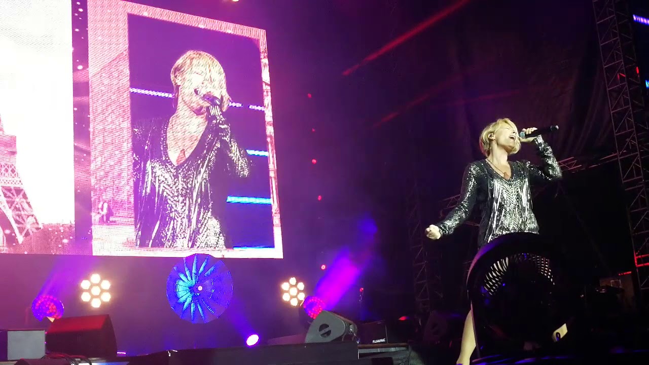 Michelle - Paris *live*