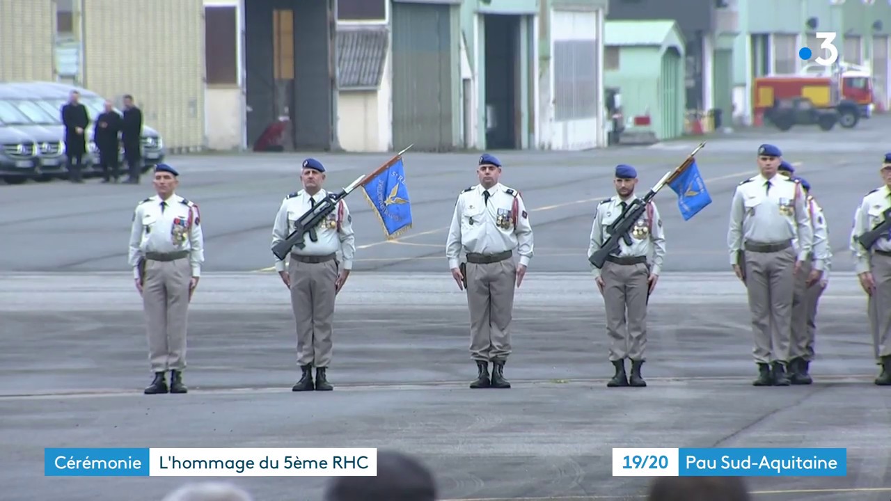 Cérémonie sur la base du 5°RHC en hommage aux militaires morts au Mali