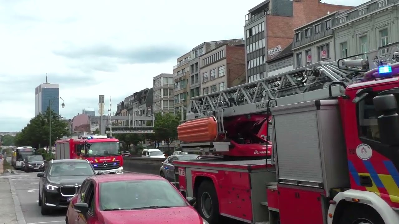 brandvertrek brandweer brussel naar brand gebouw Anderlecht
