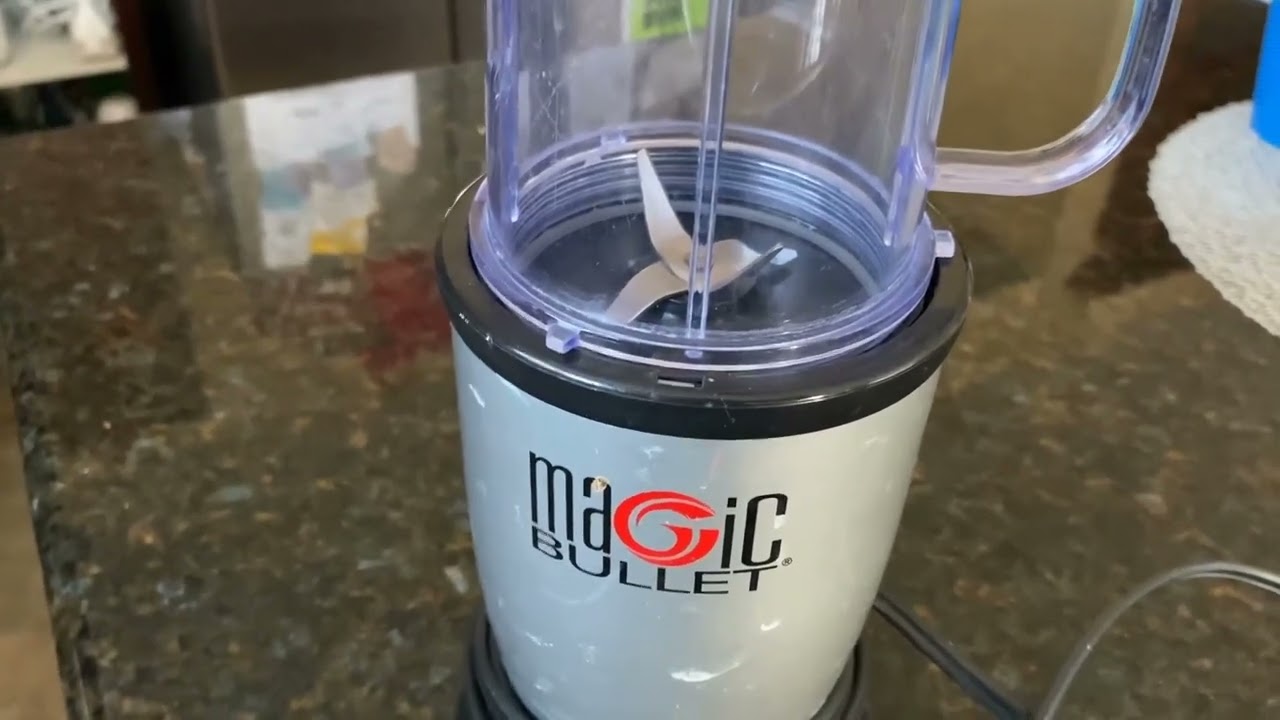 Magic Bullet MBR 1701 17 Piece Express Mixing Set Review, Quick & easy to use blender