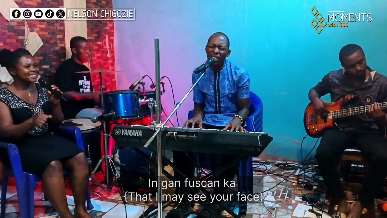 TARE by @KaestringsMusic  #MOMENTSwithGOD weekly worship section. 