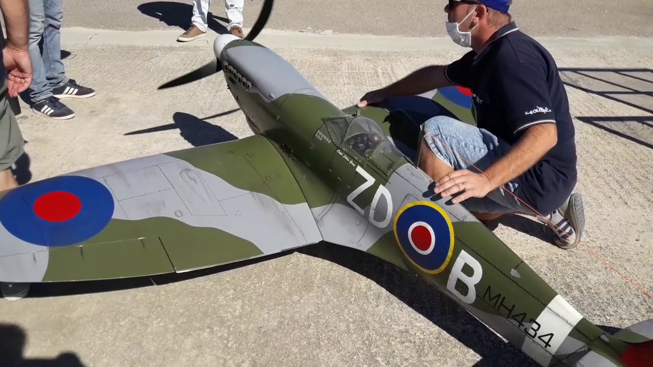 RC Airplane - Amazing flight of RC MAXI Supermarine Spitfire - this is what safety grids are for