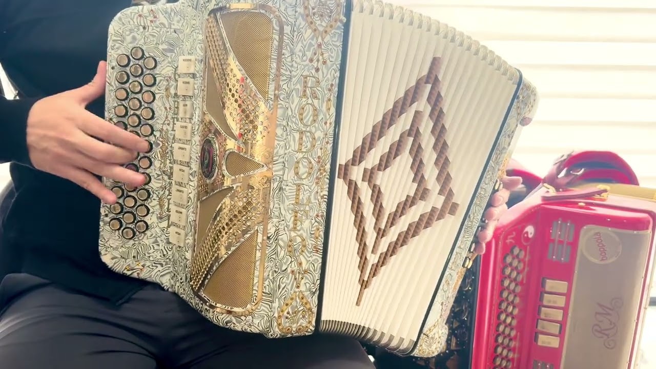 Y Tu - Panter Belico. Acordeon