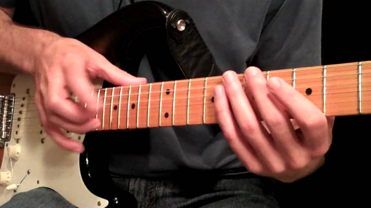 Easy Eddie Van Halen Style Tap Harmonics Guitar Lesson - Guitar Tricks - Rock - Metal