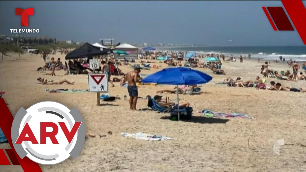 Residentes de Florida abarrotan las playas y las imágenes se viralizan | Al Rojo Vivo | Telemundo