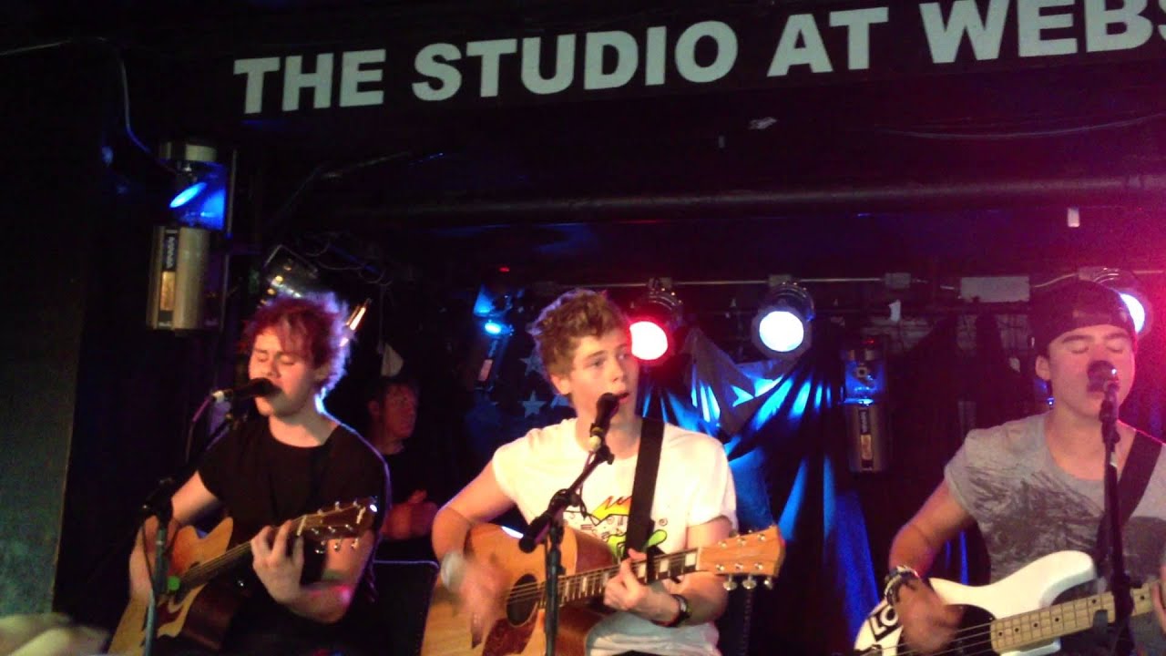 Over & Over (Acoustic) - 5 Seconds of Summer (Live in NYC 6/30/13)