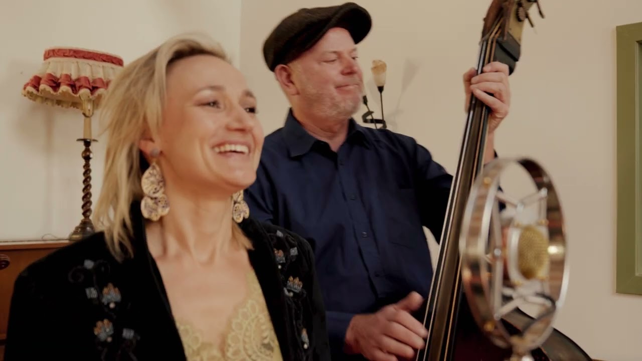 Pieternel & Blue Grass Boogiemen & Tijmen Veelenturf -  I'm Still Here (live)