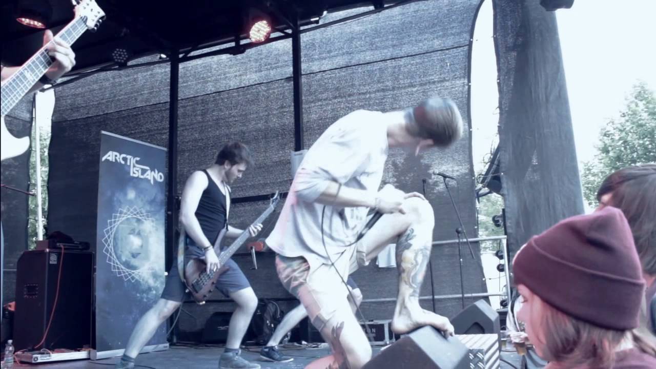 Arctic Island - Wake Up (Official Live Music Video)