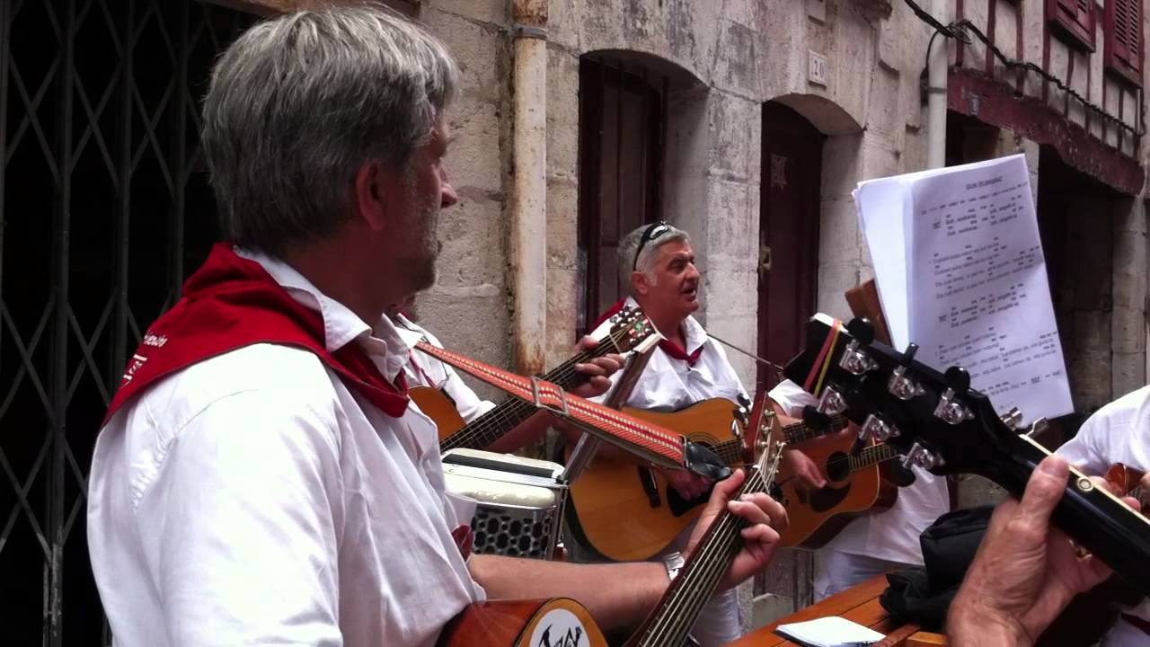 Band'a Papy - Guk Euskaraz