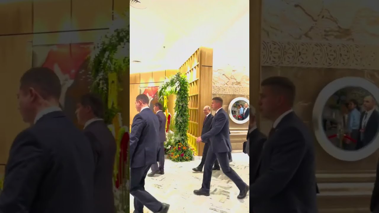 Putin spotted at Hotel ITC Maurya in Delhi